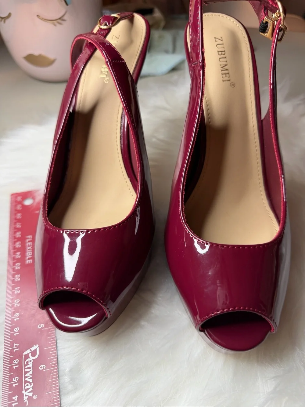 Zubumei wine peep